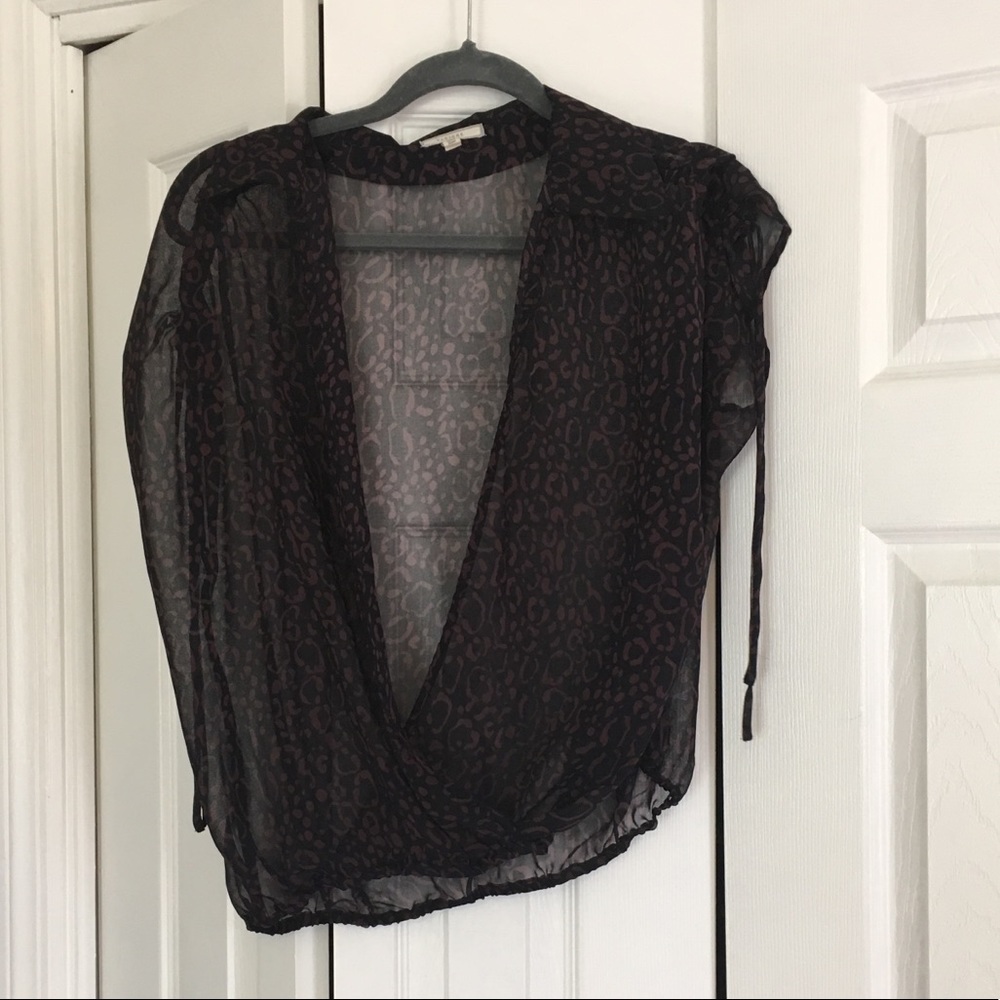 Purple leopard print top